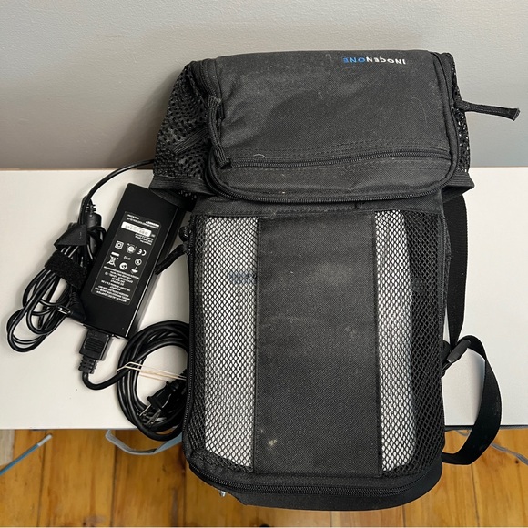 Inogen One G5 Portable Oxygen Concentrator with Carrying Case and BA-516 Battery - Picture 3 of 13